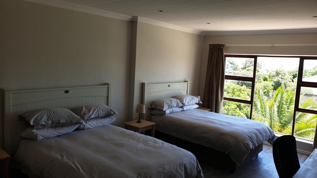 Stonehouse On Main Hotel Struisbaai Szoba fotó